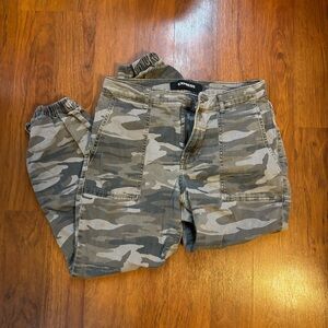 Camo cargos